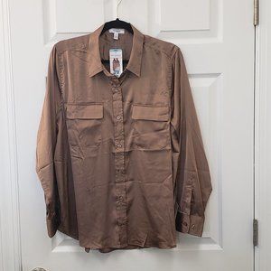Equipment limited edition, Doeskin classic signature button down top, NWT